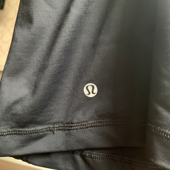 LULU LEMON black tank top - Picture 7 of 7